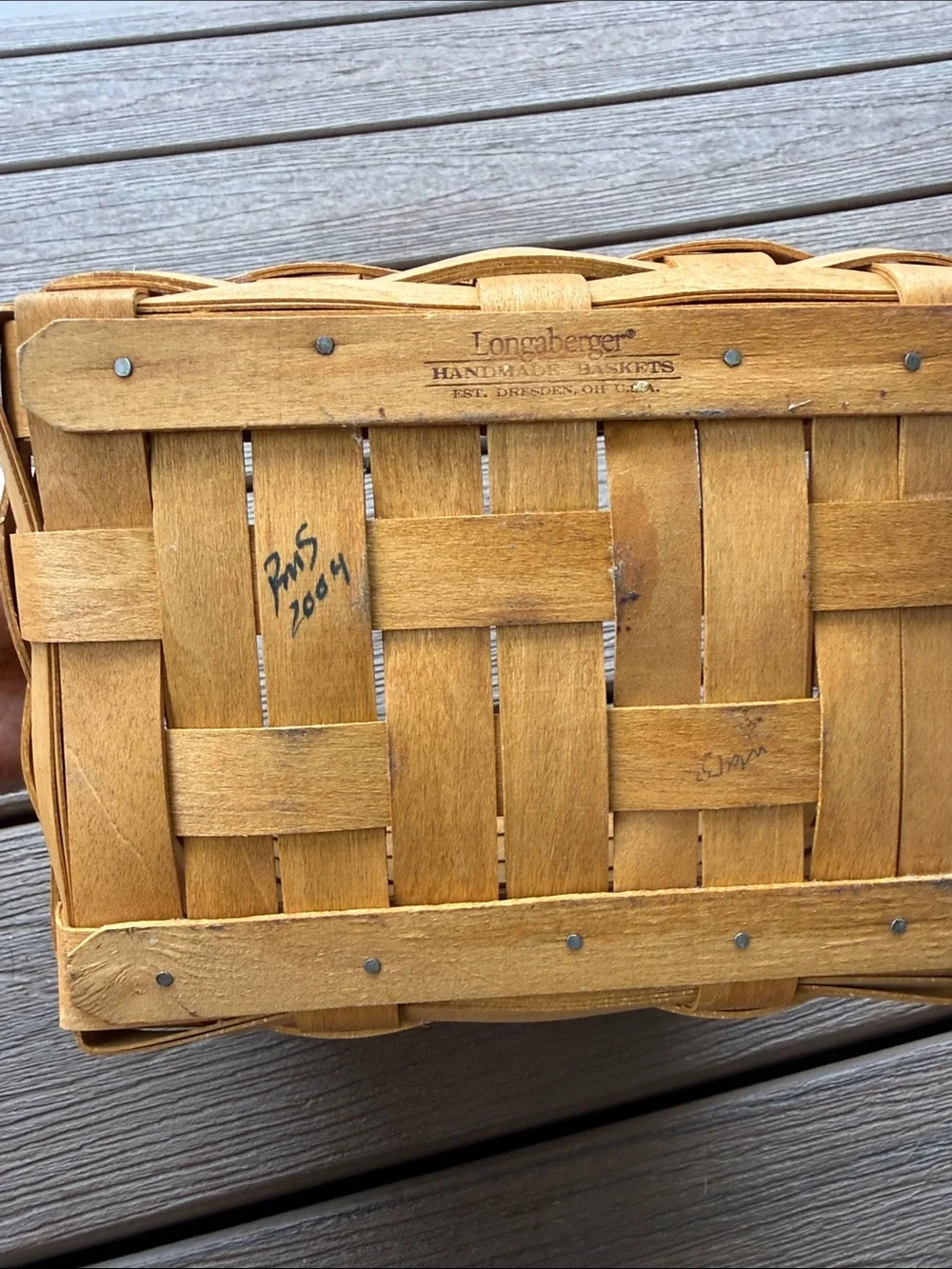 2004 Vintage Longaberger Napkin Basket